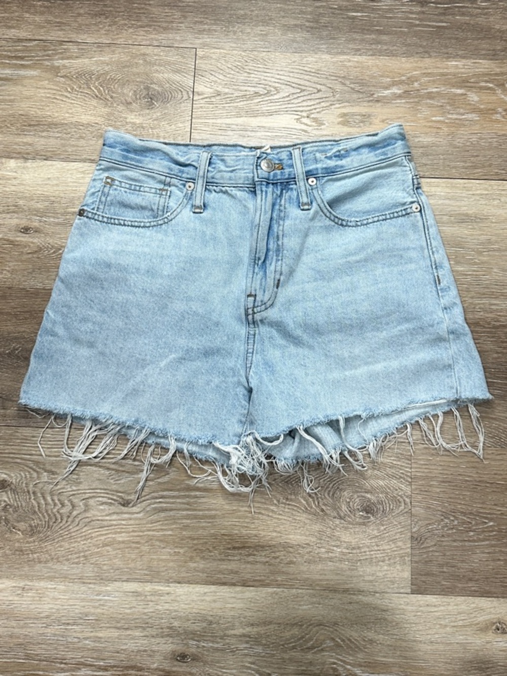 Madewell “The Perfect Jean Short” Light Wash Denim Cutoff Shorts